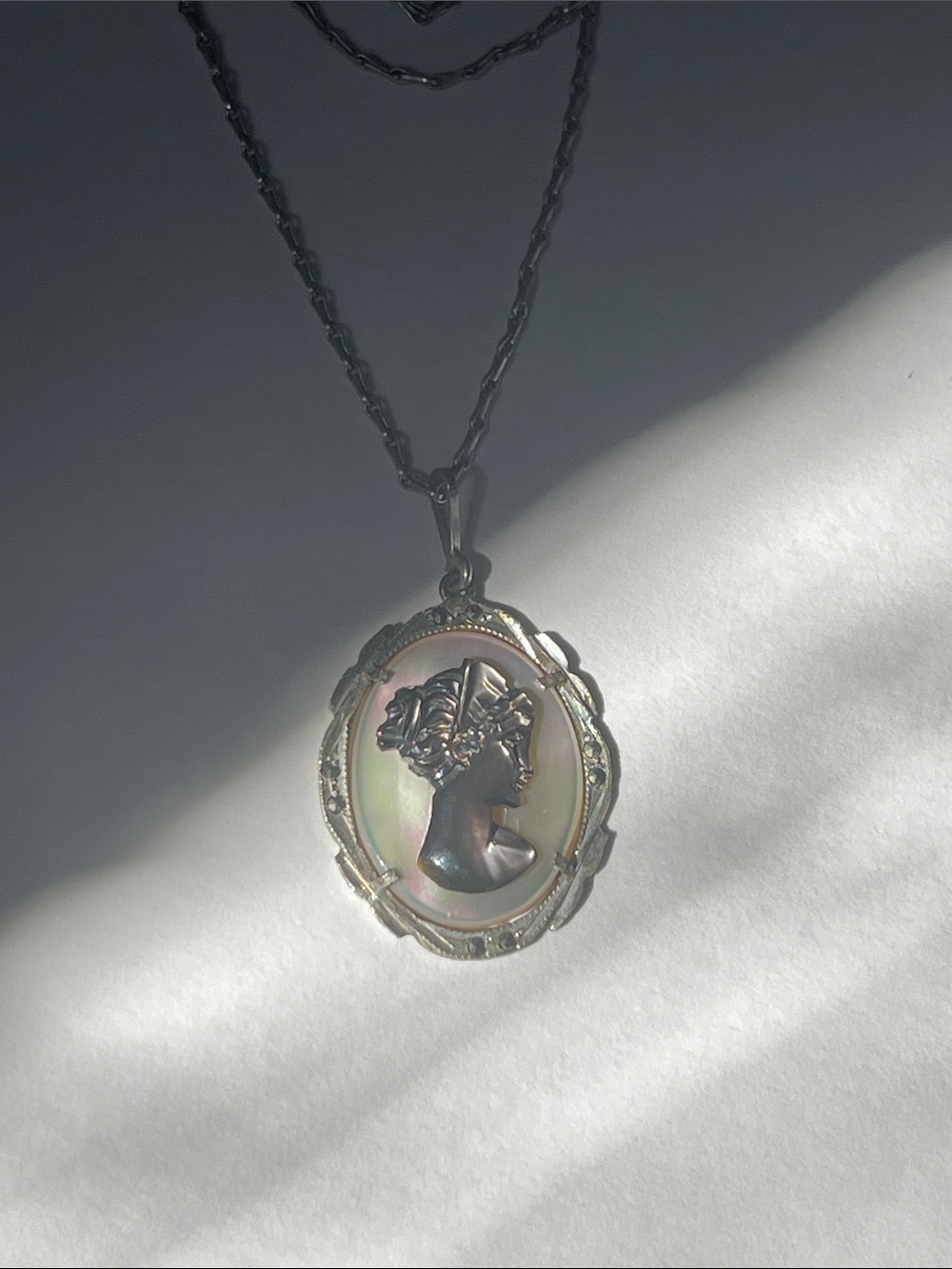 Victorian Mother of Pearl Cameo Pendant Necklace - 800 Silver